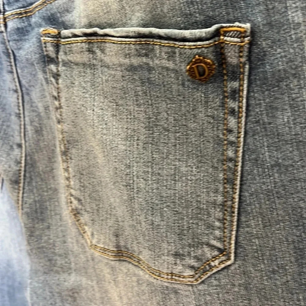 Democracy Flex‎ Ellent Distressed Jeans - Picture 9 of 10